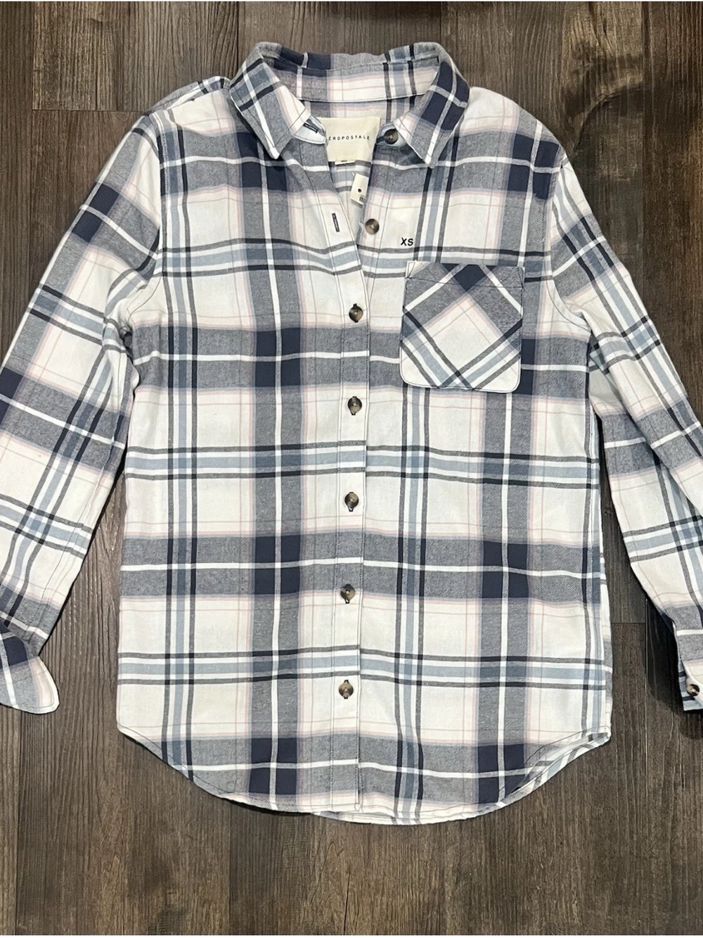 Aeropostale NWT White, Blue & Pink Plaid Button-Down Shirt size XS